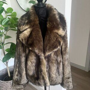 Marciano Womens Faux Fur Coat Size 8 Y2K Cocktail Party Winter Cozy